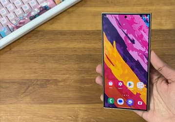 Жесткий тест Samsung Galaxy S24 Ultra: смартфон залили водой и отправили в морозильник на шесть часов