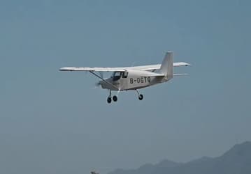 Китайский самолёт AG60E совершил свой первый полёт. Он может садиться и взлетать с травы и грунтовой дороги