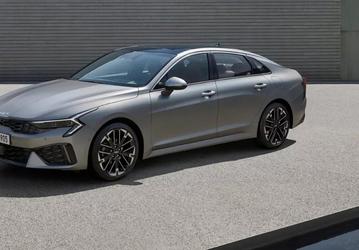 Новейшая альтернатива Camry. В России уже можно заказать Kia K5 2024, и этот бизнес-седан дешевле аналога от Toyota