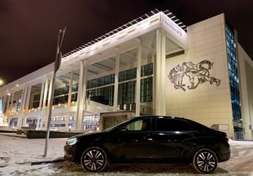 Самарский губернатор пересел на Lada Aura