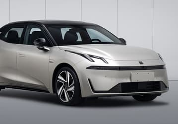 Первый седан совместной разработки Volvo и Geely: представлен Lynk & Co 07 EM-P PHEV