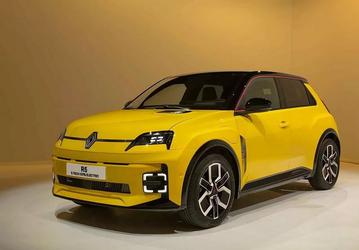 Культовый Renault 5 возвращается в осовремененном виде. Изображения серийного Renault 5 E-Tech слили в Сеть за день до премьеры