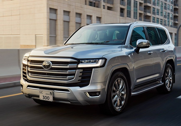 Toyota снова запускает производство Land Cruiser 300 и Lexus LX, но запрет снят пока не полностью