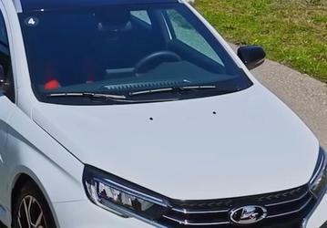 АвтоВАЗ усмирит «разгулявшиеся» дворники Lada Vesta