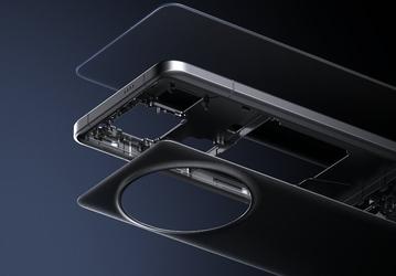 Xiaomi 14 Ultra позиционируется чуть ли не как неубиваемый флагман: экран, средняя рамка и задняя панель резко усилены