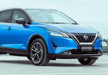 В России уже можно заказать Nissan Qashqai 2024 — и с бензиновым мотором, и с гибридной силовой установкой. Но российский Qashqai 2022 дешевле