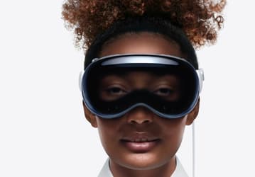 Снижение частоты кадров, скорости Wi-Fi и затемнение экрана у Apple Vision Pro. Компания рассказала о снижении производительности гарнитуры