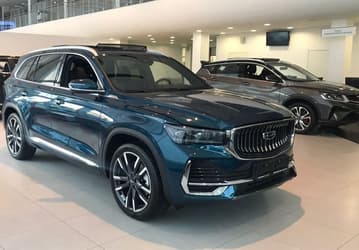 Вместо седанов россияне скупают кроссоверы и внедорожники: на SUV приходится уже 70,6% рынка всех новых автомобилей