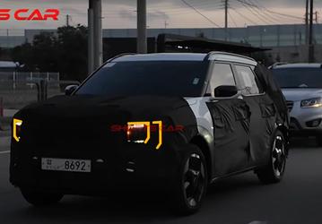 Kia Seltos 2026 засняли вживую — популярный кроссовер впервые станет гибридом