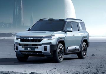 И в лес, и по дрова, и космонавтов в поле искать. Новейший внедорожник BYD Leopard 8 принял участие в поисково-спасательной операции после посадки  «Шэньчжоу-18»