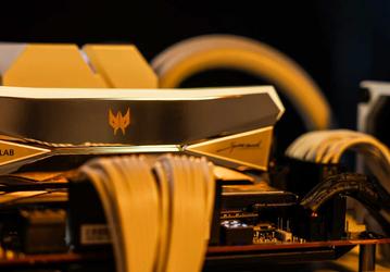 Эта золотая память Acer Predator Hera по-настоящему золотая. Модули Predator Hera DDR5-9466 покрыты золотом