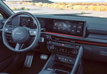 Hyundai признала, что отказ от физических кнопок был ошибкой, а сплошные сенсоры и экраны злят водителей
