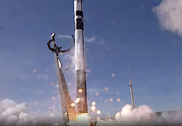 Rocket Lab установила рекорд: два успешных запуска в течение 24 часов с разных полушарий