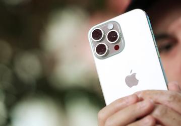 iPhone лидирует на рынке подержанных смартфонов России с огромным отрывом от Samsung