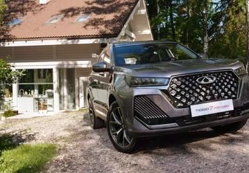 Chery обвалила цены в России: разные модели Tiggo и Arrizo подешевели на сотни тысяч рублей