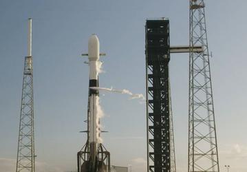 Утечка гелия в первой ступени ракеты Falcon 9 привела к отмене запуска Starlink 6-77