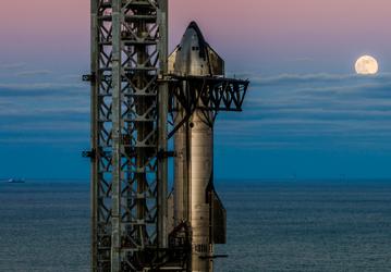 «Успешная посадка корабля Starship в океане». Илон Маск поздравил SpaceX с шестым испытательным полетом Starship, но включать «Мехазиллу» пока рано