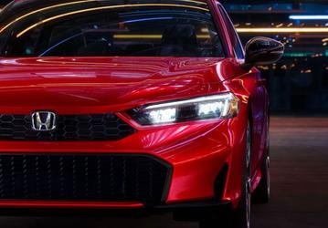 В Россию привезли новые Honda Civic: четыре комплектации, два мотора и цена от 3,3 млн рублей