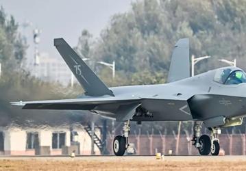 Новейший китайский истребитель-невидимку J-35A, похожий на F-35, впервые представят публично 12 ноября
