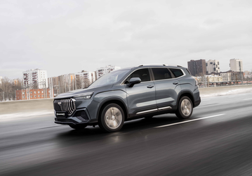 К зиме готов: обновлённый кроссовер Geely Okavango представлен в России