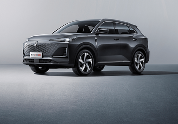 Кроссовер Changan за 13,5 тыс. долларов стал мировым хитом. Глобальные продажи Changan CS55 превысили отметку в 1 миллион единиц