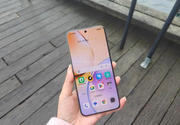 Его создавали будто специально для России: живые фото Realme 14 Pro+, меняющего свой цвет при похолодании