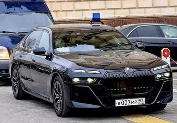 Правительственный госномер перенесли с Aurus Senat на санкционную «семерку» BMW 760i xDrive