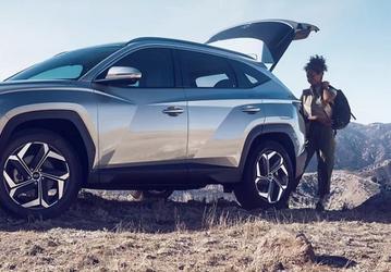 Полноприводный Hyundai Tucson 2024 в России с круиз-контролем, функцией дистанционного запуска двигателя и прочими опциями сегодня продают дороже 4 млн рублей