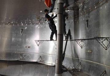 «Starship просто гигантский». Новейший космический корабль показали внутри