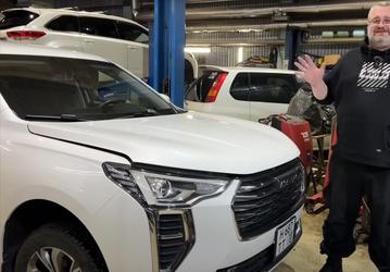 Что из себя представляет Haval Jolion с пробегом 130 тыс. км? «Клубный сервис» разобрал самый популярный в России кроссовер, и обнаружил воду в салоне и багажнике