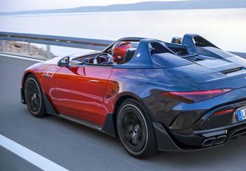 Ещё дороже и эксклюзивнее, чем Maybach. Mercedes-AMG представил серийную версию Mythos PureSpeed без крыши и лобового стекла