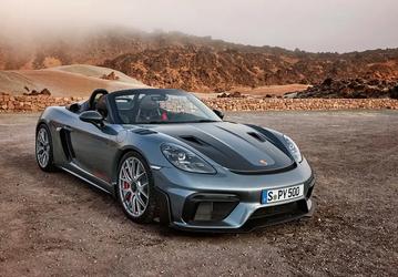 В Россию привезли Porsche 718 Spyder RS с 4,0-литровым мотором и продают по цене трех Land Cruiser 300