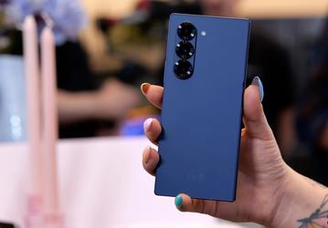 «Титановый синий». Назван основной цвет Samsung Galaxy S25 Ultra