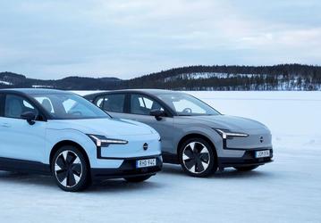 Самый быстрый Volvo  и самый дешёвый электромобиль компании. Volvo EX30 предлагают со скидкой $9000 в США