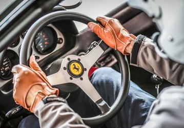 Никаких китайских или американских Ferrari, машины всегда будут собирать в Италии. Компания продает автомобили за крипту, но не инвестирует в неё