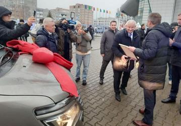 Первый серийный минивэн МАЗ на базе Mitsubishi Space Gear уже передали администрации Брестской области