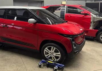 Мини-Range Rover: новый современный российский автомобиль Amber за 1 млн рублей показали вживую