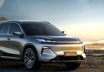 Кроссовер Geely размером с Monjaro и запасом хода 1420 км за 15 000 долларов. Galaxy Starship 7 EM-i поступает в продажу в Китае