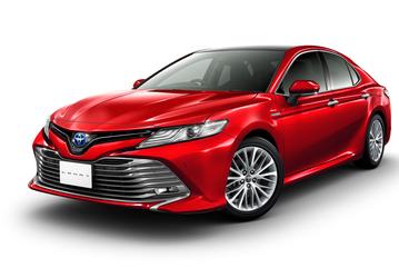Toyota Camry за 2,7 млн рублей, Land Cruiser — за 5,548 млн рублей. Названы самые популярные автомобили с пробегом у российских дилеров