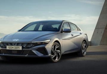 Hyundai Elantra подешевела в России