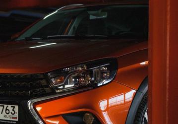 АвтоВАЗ собирается потеснить китайские кроссоверы: названы конкуренты Lada Vesta SW Cross с вариатором