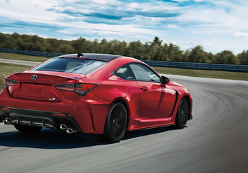 Lexus может заменить 10-летний RC и 7-летний LC одной новой моделью
