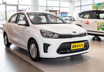 Альтернатива Kia Rio и Hyundai Solaris с «автоматом» и гарантией 2 года. В России подешевел Kia Pegas