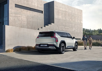 Женщины назвали Kia EV9 автомобилем года