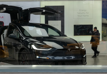 Илон Маск сильно ошибся, заявив, что цены на подержанные машины Tesla будут расти