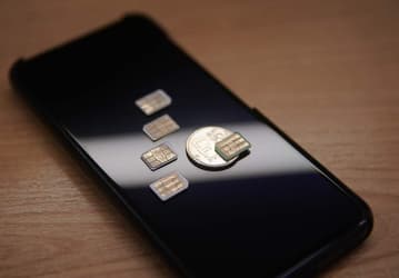 Оборот «серых» SIM-карт в России за год упал в 18 раз