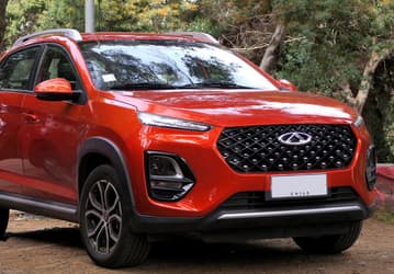 В Россию привезли дешёвый кроссовер Chery Tiggo 2: цена — всего 1,8 млн рублей