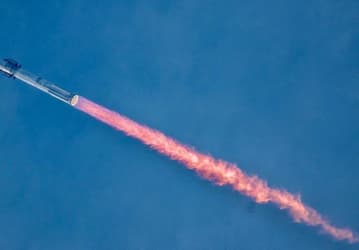 Третий испытательный запуск SpaceX Starship сорвал аплодисменты: ракета достигла орбиты