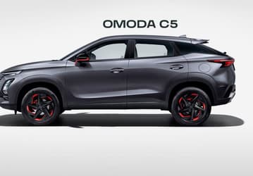 Всё ближе к отметке в 2,5 млн рублей. Хитовый кроссовер Omoda C5 подешевеет в России в апреле