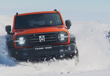 Tank 300 подорожал в России на 400 тыс. рублей спустя год после премьеры